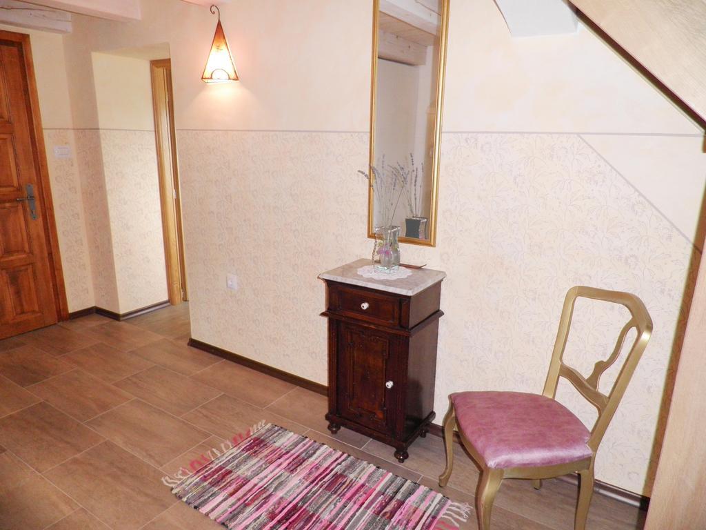 Studio Sijara Apartment Motovun Room photo